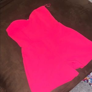 Express sweetheart neckline romper